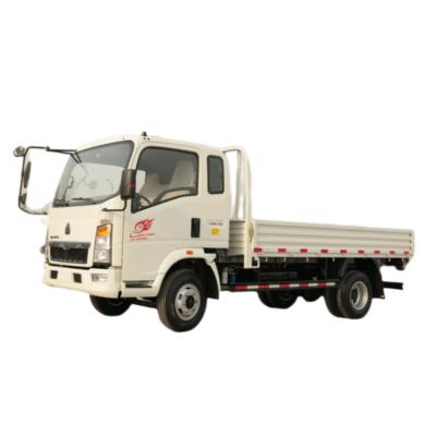 Chine SINOTRUK HOWO Camion 4X2 120 chevaux 6T pneumatique radiale Camion véhicule logistique à vendre