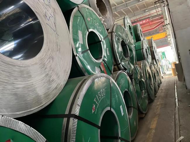 Stainless steel strip quality inspection