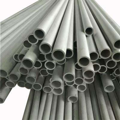 China Tubo de aço inoxidável da tubulação sem emenda das tubulações Sch10 de ASTM 16.5mm OD 304l à venda