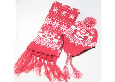 China Warm Scarf Hat Gloves Gift Set , Kids Winter Accessories Red Elf Reindeer Pattern for sale