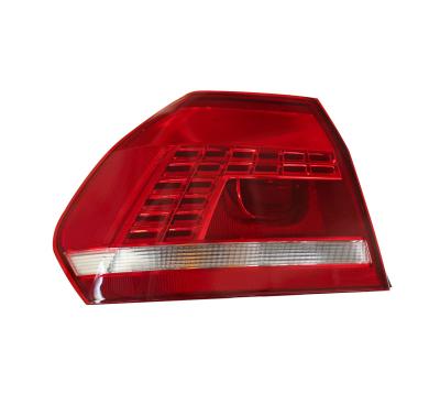China 56D 945 095A Red Rear Bumper Tail Light B5 2013 2014 Vw Passat Tail Light Assembly for sale