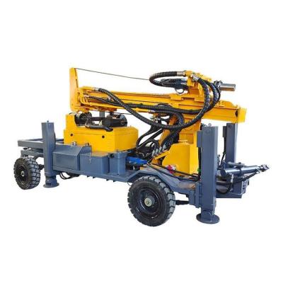 China Wheel Mounted Water Borehole Drilling Machine 260m Depth 70KW Diesel Engine for sale