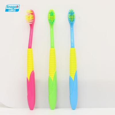 Chine Outil mol d'hygiène buccale de brosse à dents de poil de bande dessinée d'années des enfants 2-6 à vendre