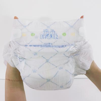 China Hot Air Nonwoven Super Soft Disposable Diaper Pant XL Size 560mm X 420mm for sale