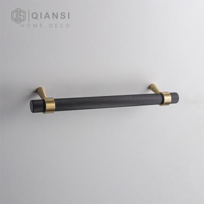 China Qiansi HK0081 Black knurled cabinet door knurling drawer wardrobe oversize extra long golden handle pulls bar knobs ha for sale