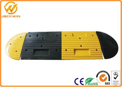 China Rubber Speed Bump for Road Safety Traffic Calming Speed  20 Ton Weight Capacity for sale