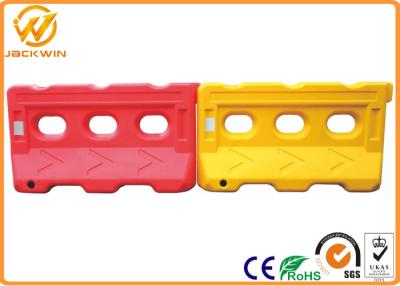 China Water Filled Plastic Traffic Barriers , Airports Flexible Portable Road Barriers for sale