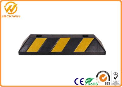 China Reflective Durable Rubber Car Parking Wheel Stops for Trucks 550*150*100 mm for sale