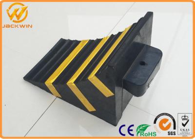 China Recycled Rubber Truck Vehicle Wheel Stops Chock for Parking Lock / Hotel / Garage for sale