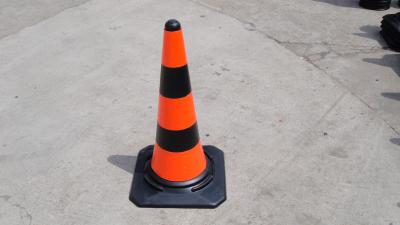 China Rubber Base 30 Inch Orange / Black Plastic Traffic Cone For Roadside Safety Control for sale