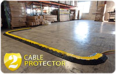 China 1000 * 250 * 50m m rampa del protector del cable de 2 canales resistente para el acontecimiento al aire libre en venta