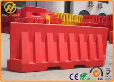China 2000*800Mm Plastic Jersey Barrier / Flood Water Filled Barriers Yellow Red White for sale