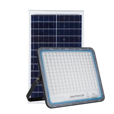 China Outdoor Remote Control Solar Led Flood Light High Power High Bright Lamp for sale
