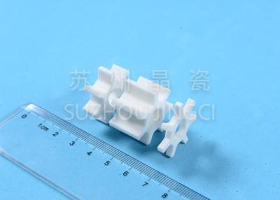 China Engranaje de cerámica del alúmina del 95% para la bomba de aceite en el uso del automóvil arriba anticorrosión en venta