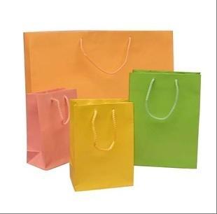 China colorful paper bags for sale