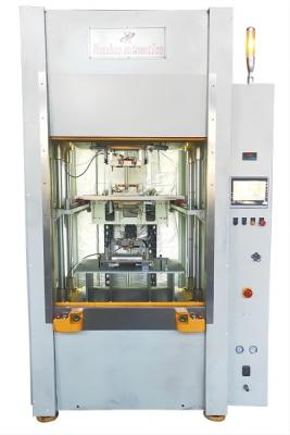 中国 2000kg Device Weight Water Cooling Plastic Welding Machine for Industrial Applications 販売のため