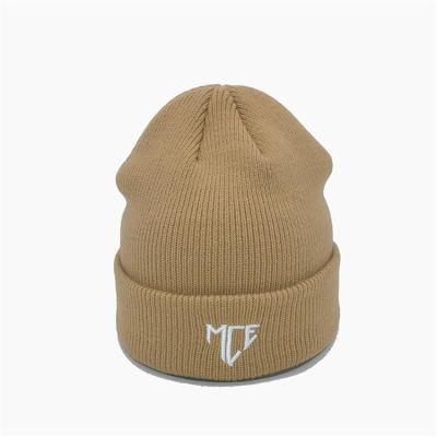 China ISO9001 Brown Beanie Hats Embroidery Logo 58Cm Winter Hat For Adult for sale