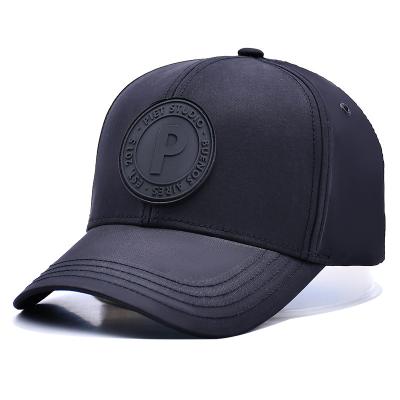 China Curve Peak Five Panel Baseball Cap With Structured Rubber Patch Metal Eyelets Matching With Fabric for sale