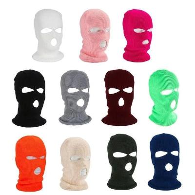 Chine Nouveau couvre-visage complet à trois trous Chapeau tricoté Hommes Femmes Masque Bonnets Chapeau Balaclava Tactique Hiver Calme Vélo Chapeau unisexe à vendre