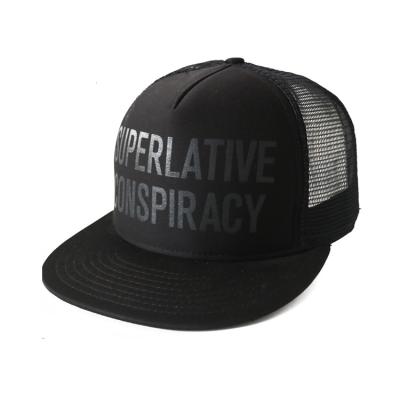 Chine Chapeaux de Snapback de maille imprimés par écran, taille noire d'adulte de chapeaux de Snapback des hommes à vendre
