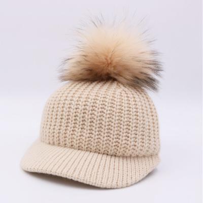 China Wool Top Winter Baseball Hats , Real Raccoon Fur Mens Pom Pom Beanie Hats for sale