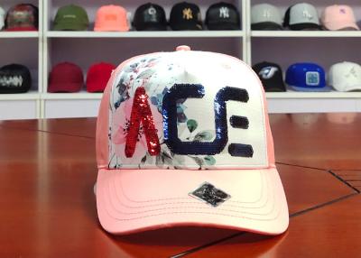 China Silk Pink Curve Brim Sequin Baseball Caps Embroidery Logo / Trendy Dad Hats for sale