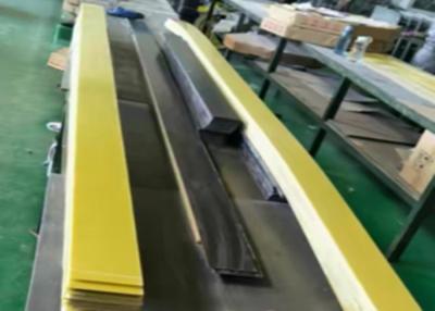 China Light Yellow CE Epoxy Glass Paper Machine Doctor Blade For Paper Industry for sale