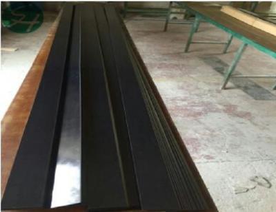 Chine Pièces de nettoyage de machine de docteur Blade Paper Making de fibre de carbone pour la fabrication du papier de tissu à vendre