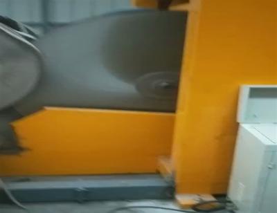 China Papiermühle-Farben fertigten 3cm Papierrollenschneidemaschine besonders an zu verkaufen
