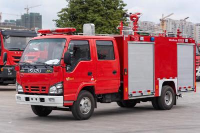 China 500 Gallons ISUZU Fire Engine Small Fire Truck with Double Row Cabin for sale