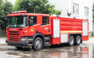 China Vehículo de lucha contra el fuego resistente con el chasis de SCANIA y agua 12T en venta