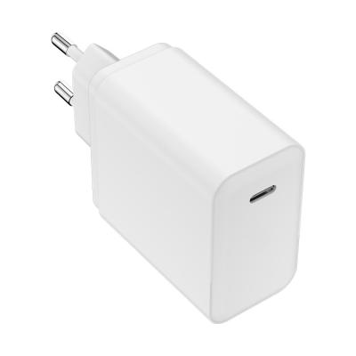 China QC 65W Type C Charger 1.5AMax Wall USB Charger Security Charging Plug UKCA for sale