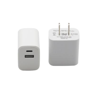China White Mini PD Charger 20W Overcharging Protection PC Fireproof Power Adaptor for sale