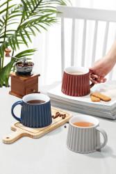 Quality Cute Ceramic Mugs Handmade 480ml Ceramic Unique Coffee Mug With Lines for sale