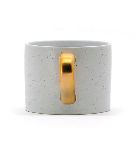 Quality White Mug Gold Handle Crockery Mom Mug Ceramic Coffee Mug For Mothers Day Cup for sale