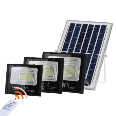 China 60 watts 100 luzes de inundação solares exteriores postas solares dos projetores 6V 3V do watt à venda