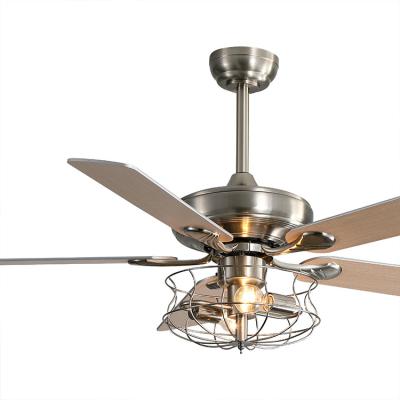 China 2000 Lumen Crystal Ceiling Light Fan With Remote for sale