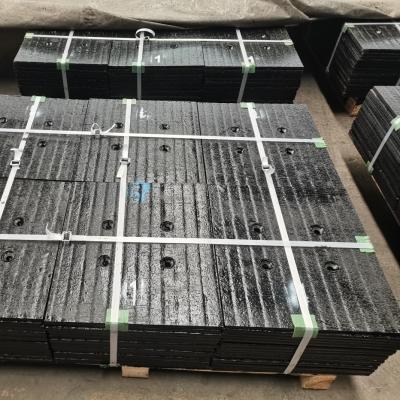 China Cladding Coated Wear Resistant High Hardness Hardfacing Steel Plate Bimetal Steel Plate Chromium Carbide Overlay  Plate for sale