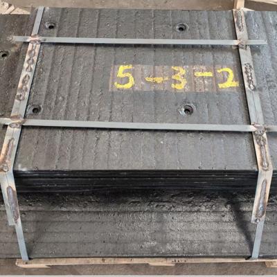 Chine Plaque de revêtement de carbure de chrome de soudage Bonne résistance à la corrosion à vendre