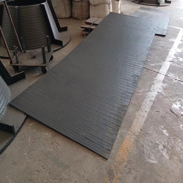 Quality Bimetal Hardfacing Wear steel plate For Mining Chrome Carbide Overlay Wear Clad for sale