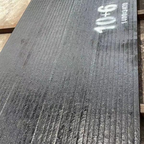 Quality HRC65 Weld Chromium Hardfacing Carbide Plate Corrosion Resistance Abrasion Wear for sale