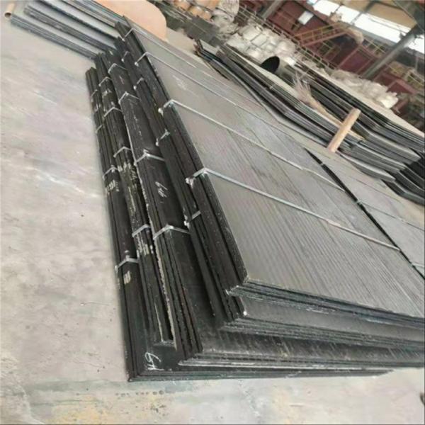 Quality Chromium Carbide Overlay Hardfacing Wear Plate Clad Wear Plate Mining Machinery Abrasion Resistant Plate for sale