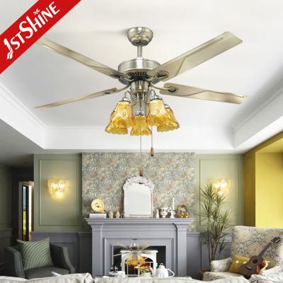 China 110V Metal Blade Ceiling Fan With Light 52 Inch And AC Motor for sale