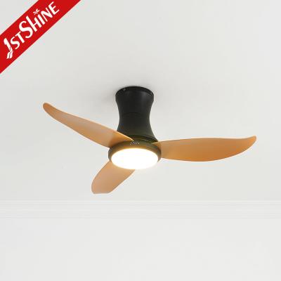 China 36 Inch Low Profile Ceiling Fan With Light Plastic Blade DC Motor Low Noise zu verkaufen