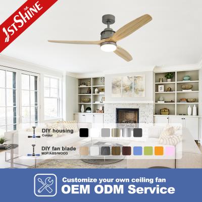 China 52 Inch DC Motor Plafondventilator met Massief Houten Bladen en LED-verlichting Te koop