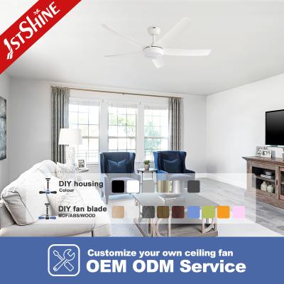 China Moderne plafondventilator van 52 inch met afstandsbediening en ingebouwd LED-licht voor stille koeling Te koop