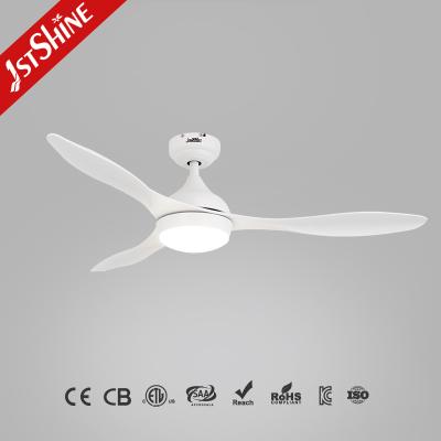 China 52 inch energiebesparende dimmable LED plafondventilator met afstandsbediening en multi-kleuren Te koop