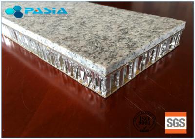 China El panel durable de la base de panal de la piedra del granito con la superficie pulida tratada en venta