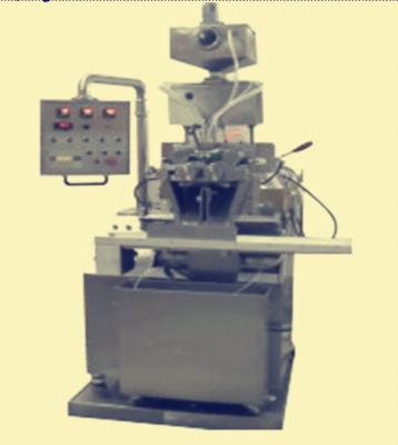 China Medeium Scale Soft Capsule encapsule Machine / Pharmaceutic Machine for sale