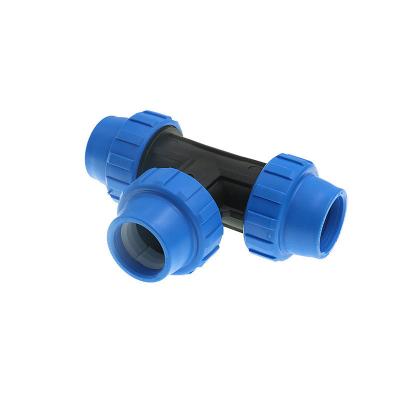 China Blaue Farbbewässerungs-Schlauchverbindungsstück-T-Stück Kompressions-Rohranschlüsse zu verkaufen
